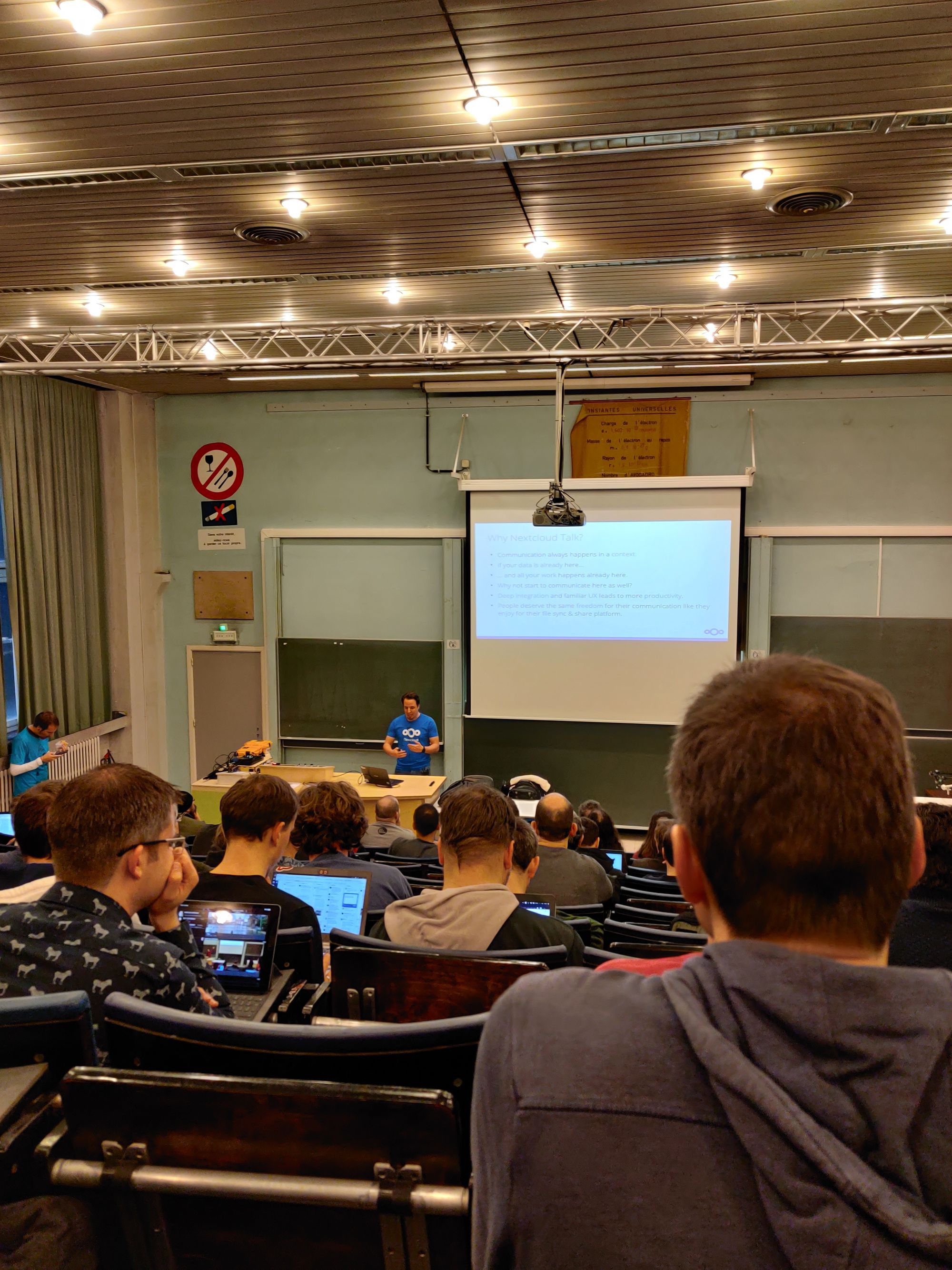 Mijn bezoek aan het open source evenement FOSDEM in Brussel